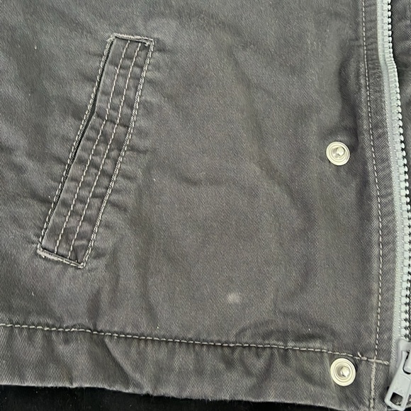 Gray Jacket and Gray Sweater Bundle - Picture 13 of 13